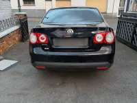 Gebraucht VW Jetta 102 PS (75 kW) 2005 Schwarz Limousine