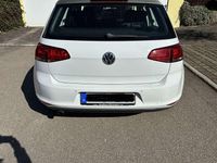 Gebraucht VW Golf VII Comfortline 105 PS (77 kW) 2014 Weiß Limousine