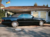 Gebraucht Mercedes E220 150 PS (110 kW) 1994 Schwarz Cabrio