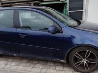 Gebraucht VW Golf V 102 PS (75 kW) 2004 Blau Kleinwagen