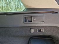 Gebraucht VW Passat Highline 150 PS (110 kW) 2015 Weiß Kombi