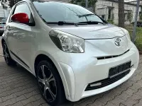 Gebraucht Toyota iQ 68 PS (50 kW) 2011 Weiß Kleinwagen