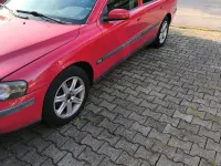 Gebraucht Volvo V70 140 PS (102 kW) 2003 Rot Kombi