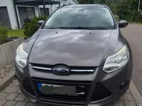 Gebraucht Ford Focus 140 PS (102 kW) 2014 Grau Limousine
