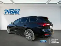 Usado Ford Focus ST-Line 125 CV (91 kW) 2024 Negro Familiar