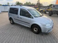 Używany VW Caddy Life 105 KM (77 kW) 2005 Srebrny Minivan