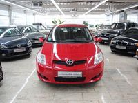 Gebraucht Toyota Auris Sol 124 PS (91 kW) 2007 Rot Limousine