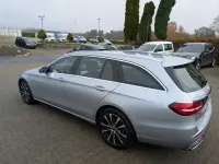 Gebraucht Mercedes E300 Avantgarde 320 PS (235 kW) 2022 Hightech silber Kombi