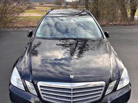 Gebraucht Mercedes E200 2010 Schwarz Kombi