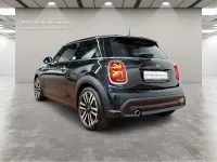 Gebraucht Mini Cooper 136 PS (100 kW) 2023 Schwarz Kleinwagen