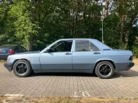 Gebraucht Mercedes 190 118 PS (86 kW) 1990 Blau Limousine
