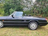 Gebraucht Alfa Romeo Spider 120 PS (88 kW) 1992 Schwarz Cabrio