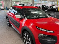 Gebraucht Citroën C4 Rip Curl 99 PS (72 kW) 2016 Rot SUV