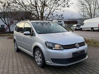 Gebraucht VW Touran Comfortline 140 PS (102 kW) 2013 Silber Van / Kleinbus