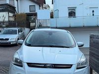 Gebraucht Ford Kuga Titanium 140 PS (102 kW) 2014 Weiß SUV