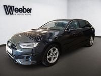 Gebraucht Audi A4 Sport 163 PS (119 kW) 2023 Mythosschwarz metallic Kombi