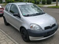 Gebraucht Toyota Yaris 68 PS (50 kW) 2026 Grau Kleinwagen