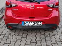 Gebraucht Mazda 2 Sports-Line 105 PS (77 kW) 2015 Rot Limousine