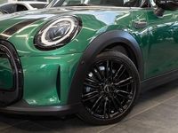 Gebraucht Mini Cooper 136 PS (100 kW) 2023 Grün Kleinwagen