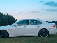 Gebraucht BMW 750 367 PS (269 kW) 2007 Weiß Limousine
