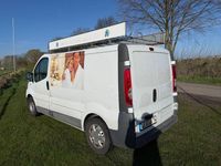 Gebraucht Renault Trafic 114 PS (83 kW) 2013 Weiß Van / Kleinbus