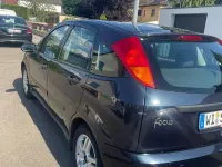 Usata Ford Focus 80 CV (58 kW) 2002 Marrone Utilitaria