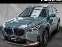 Neu BMW X1 Sport Line 170 PS (125 kW) 2026 Cape york green metallic SUV