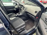 Gebraucht Peugeot 5008 Style 131 PS (96 kW) 2015 Grau Kombi