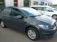 Gebraucht VW Touran Comfortline 150 PS (110 kW) 2022 Grau Van / Kleinbus