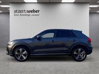 Neu Audi Q2 S-Line 150 PS (110 kW) 2025 Daytonagrau perleffekt SUV