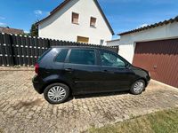 Gebraucht VW Polo 80 PS (58 kW) 2006 Schwarz Kleinwagen