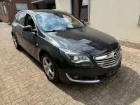 Gebraucht Opel Insignia 191 PS (140 kW) 2013 Schwarz Kombi