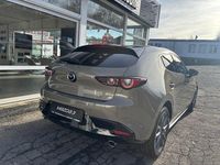 Neu Mazda 3 Exclusive-Line 140 PS (102 kW) 2025 Gelb Limousine
