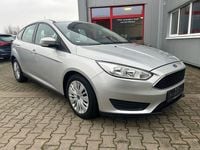Gebraucht Ford Focus Trend 101 PS (74 kW) 2017 Silber Limousine