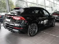 Gebraucht Audi Q8 S-Line 286 PS (210 kW) 2025 Mythosschwarz metallic SUV