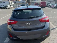 Gebraucht Hyundai i30 Trend 101 PS (74 kW) 2017 Grau Limousine