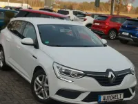 Gebraucht Renault Mégane GrandTour Play 101 PS (74 kW) 2018 Weiß Kombi