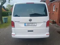 Gebraucht VW Multivan 110 PS (80 kW) 2021 Weiß Van / Kleinbus