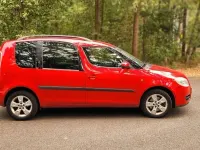 Gebraucht Skoda Roomster 105 PS (77 kW) 2009 Rot Van / Kleinbus