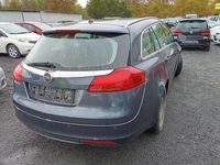 Gebraucht Opel Insignia Edition 131 PS (96 kW) 2010 Metro blue/metro Kombi