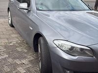Gebraucht BMW 520 184 PS (135 kW) 2011 Grau Limousine