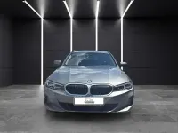 Gebraucht BMW 318 Shadowline 156 PS (114 kW) 2024 Grau Limousine
