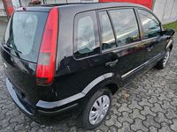 Gebraucht Ford Fusion Ambiente 101 PS (74 kW) 2005 Pantherschwarz metallic Kleinwagen