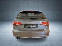 Gebraucht Audi A3 Design 150 PS (110 kW) 2019 Grau Limousine