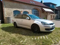 Gebraucht VW Golf VI 105 PS (77 kW) 2011 Silber Kleinwagen