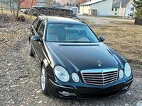 Gebraucht Mercedes E280 190 PS (139 kW) 2006 Schwarz Kombi