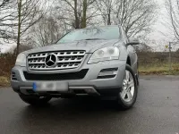 Gebraucht Mercedes ML300 204 PS (150 kW) 2011 Grau SUV