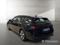 Gebraucht VW Passat Basis 150 PS (110 kW) 2024 Schwarz Limousine