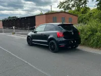 Gebraucht VW Polo 105 PS (77 kW) 2016 Schwarz Kleinwagen