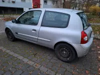 Gebraucht Renault Clio 84 PS (61 kW) 2005 Silber Kleinwagen